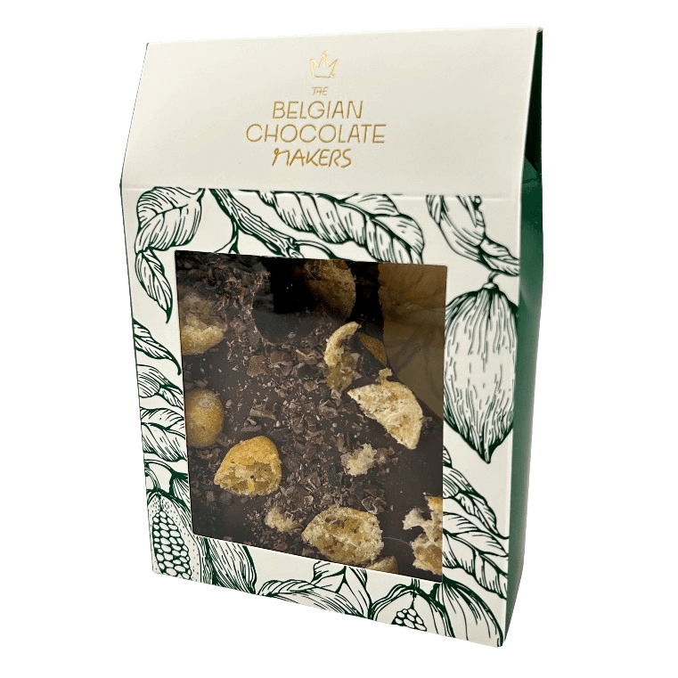 Riegel aus Zartbitterschokolade mit Kumquat und Kakaonibs